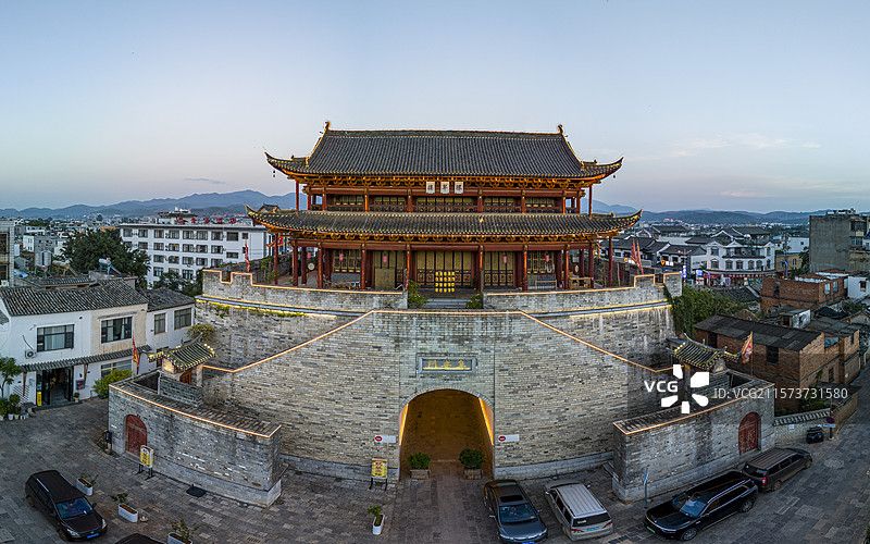 建水古城朝阳楼