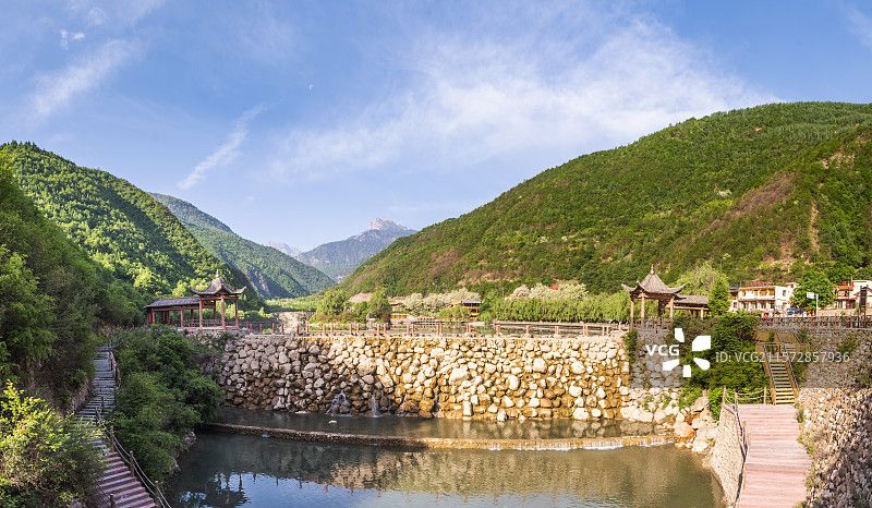 官鹅沟旅游实景4