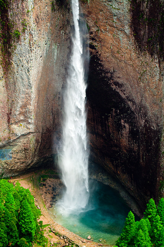 雁荡山大龙湫飞流直下